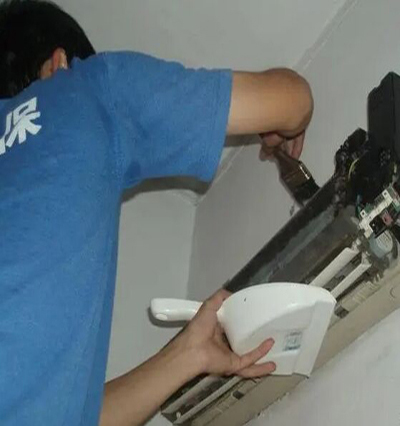 富蕴空调清洗保养